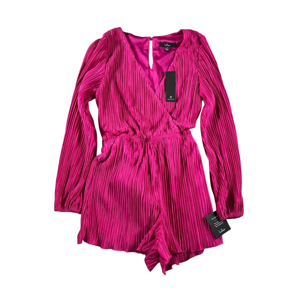 Lulus Size Small Magenta Pink Pleated Long Sleeve Plissed To Be Here Romper NWT